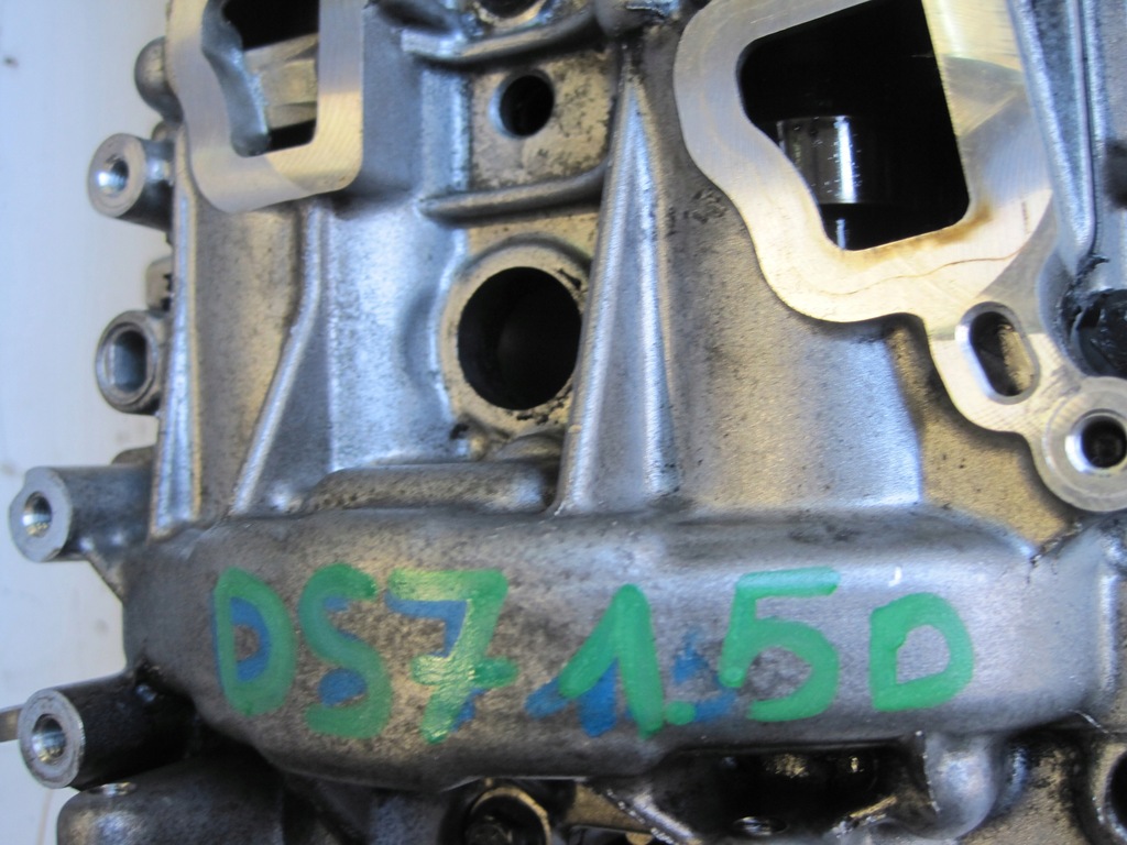 фото №6, Головка citroen ds7 1,5d 9812647280