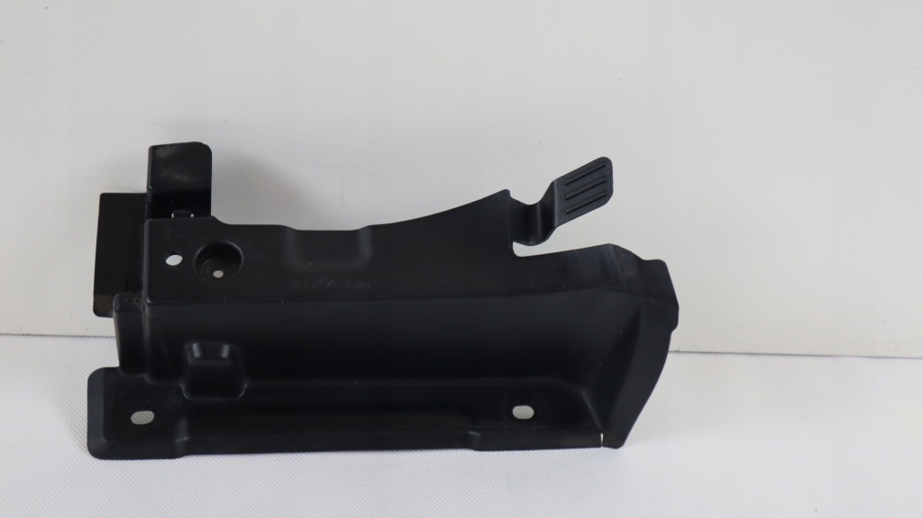 фото №1, Volvo xc40 защита жабо левая 31651566