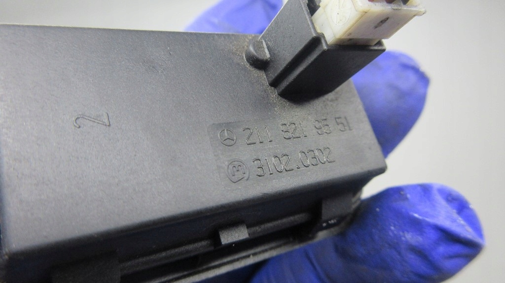 фото №8, Mercedes w251 механизм привод насос крышки кнопка a2518000448