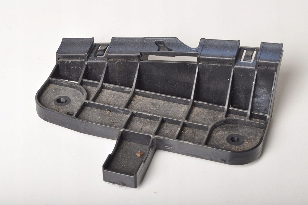 фото №1, Nissan leaf i ze0 направляющая лампы перед правый