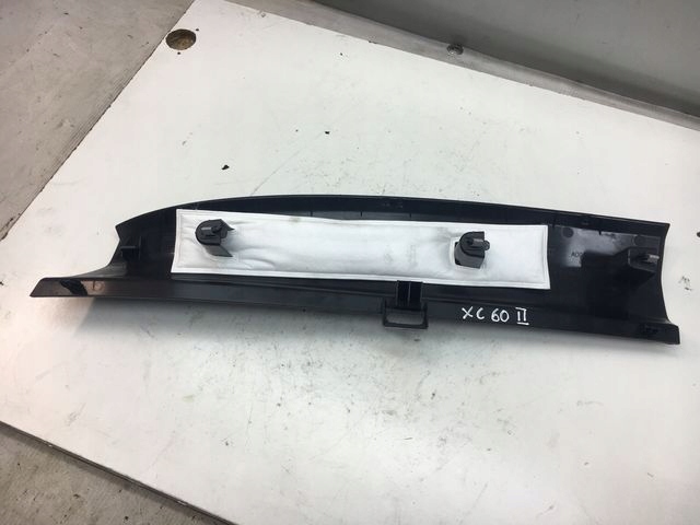 фото №4, Volvo xc60 ii защита стойка правая 31425702