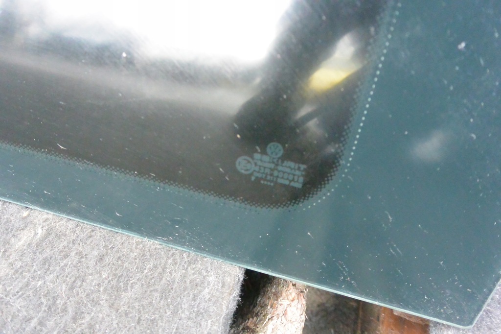 фото №5, Стекло боковая левая перед 08r. vw transporter t5