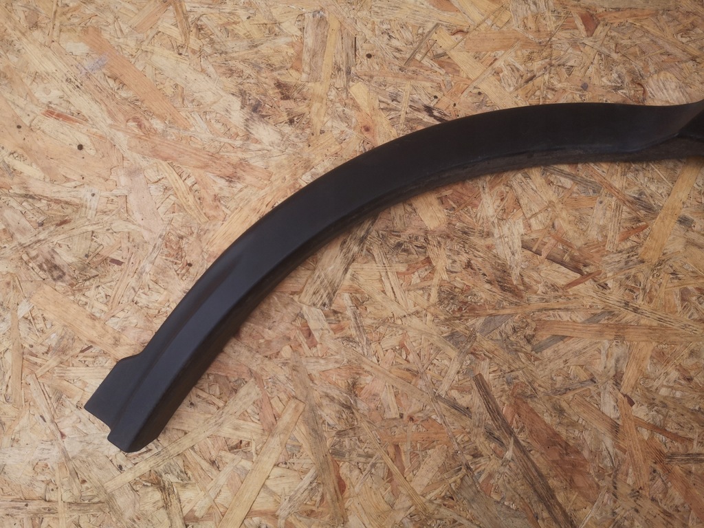 фото №2, Discovery sport молдинг крыла левый задняя