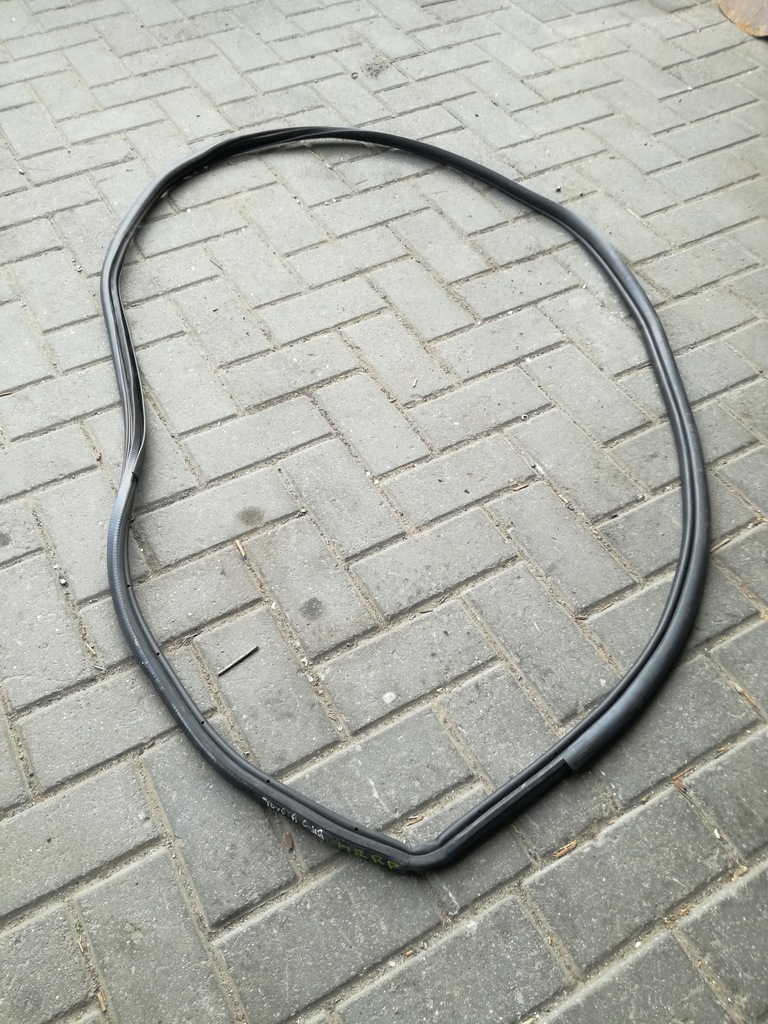 фото №1, Toyota c-hr прокладка дверь правый перед