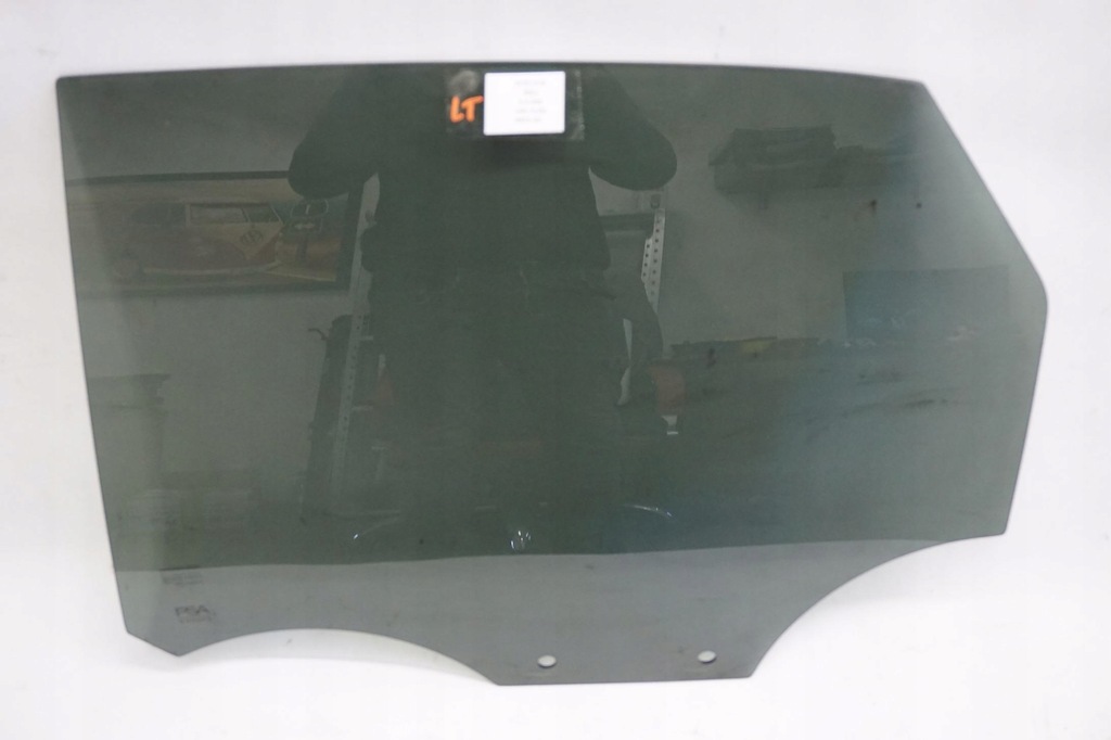 фото №1, Стекло левая задняя citroen c4 iii 2021r