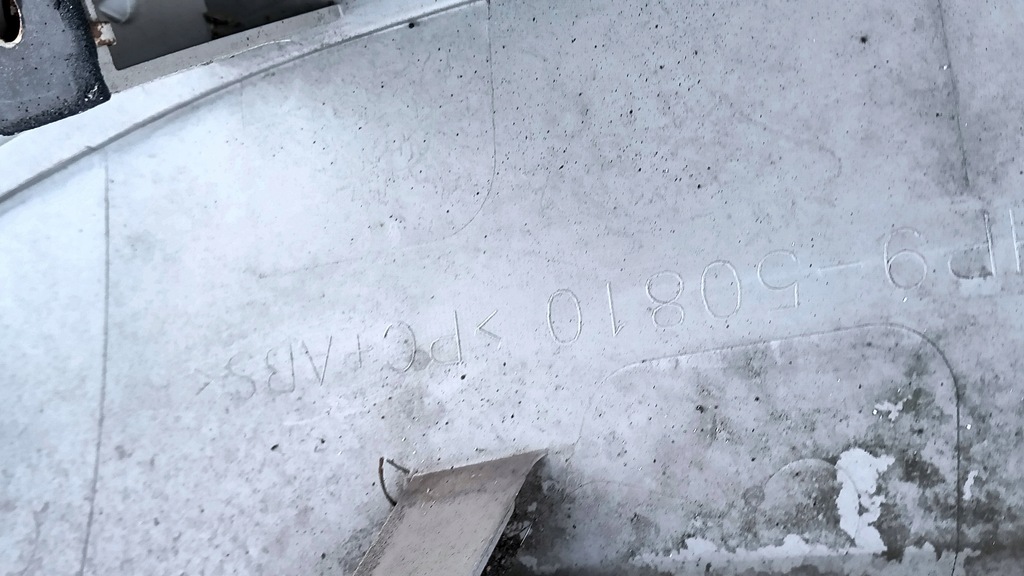 фото №11, Mazda 6 gj kombi накладка молдинг крышки багажника ghp9-50810