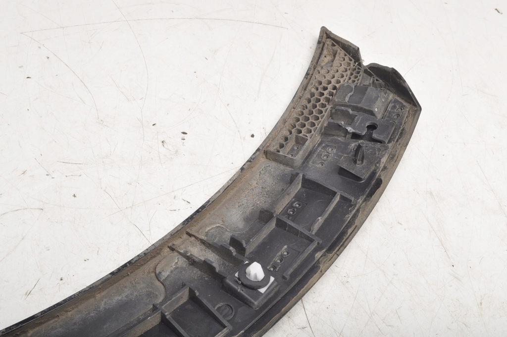 фото №9, Ford puma mk2 накладка крыла правый задняя