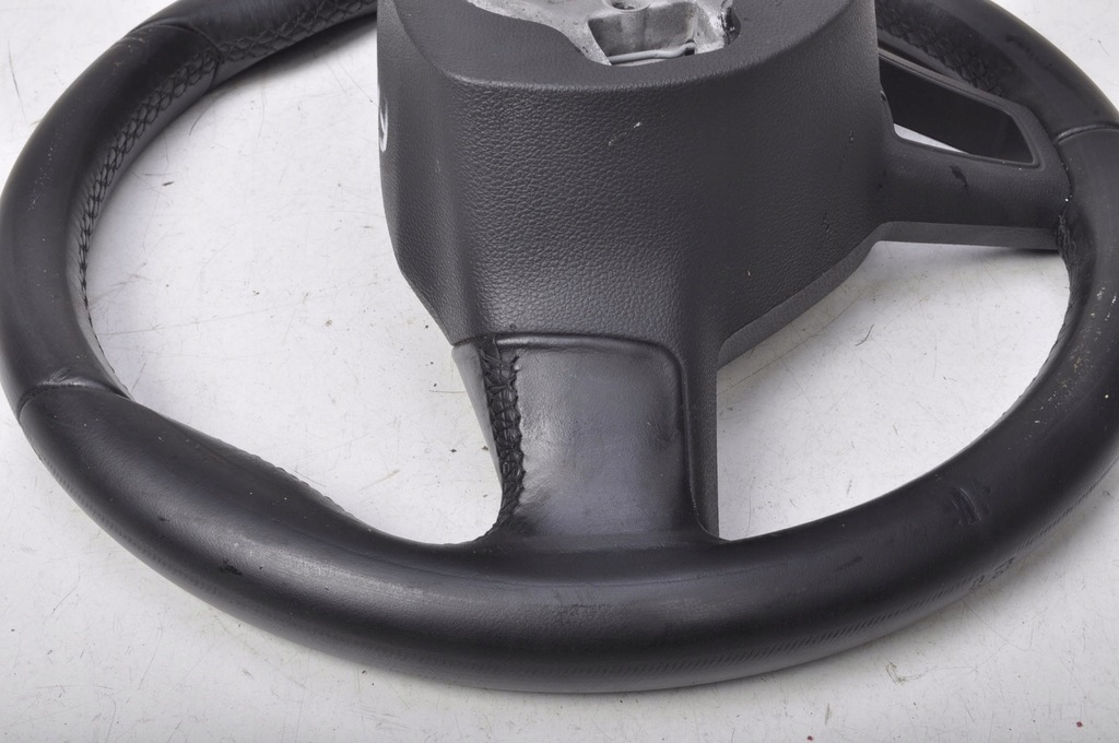 фото №7, Skoda fabia iii воздуховод кожаный