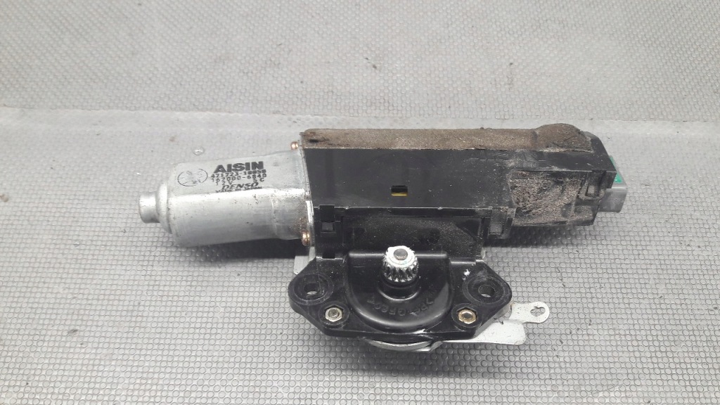 фото №1, 63260-53010 моторчик люк lexu is200 is300