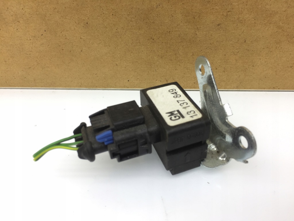 Купити Opel zafira b датчик ids підвіска