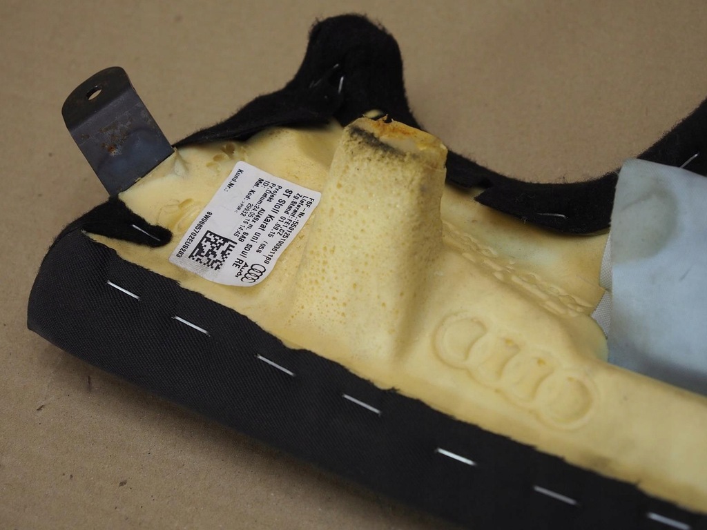 фото №13, Audi a4 b9 подушка сиденье задняя правый материал