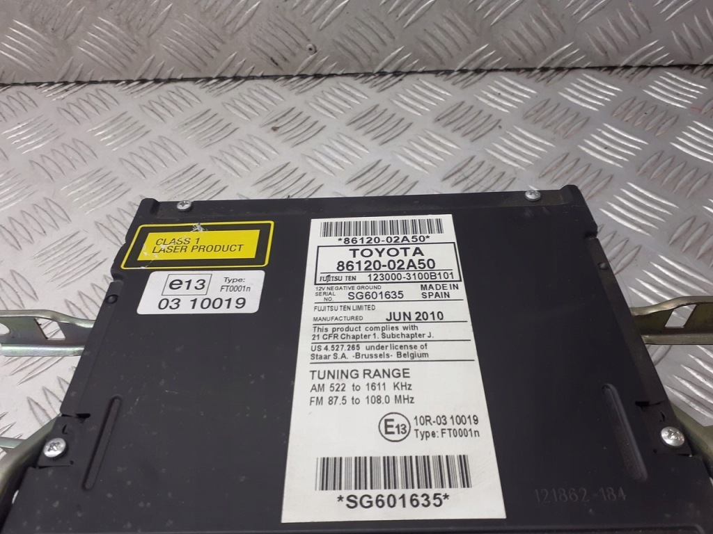 фото №3, Радио toyota auris 2.0 d4d 86120-02a50