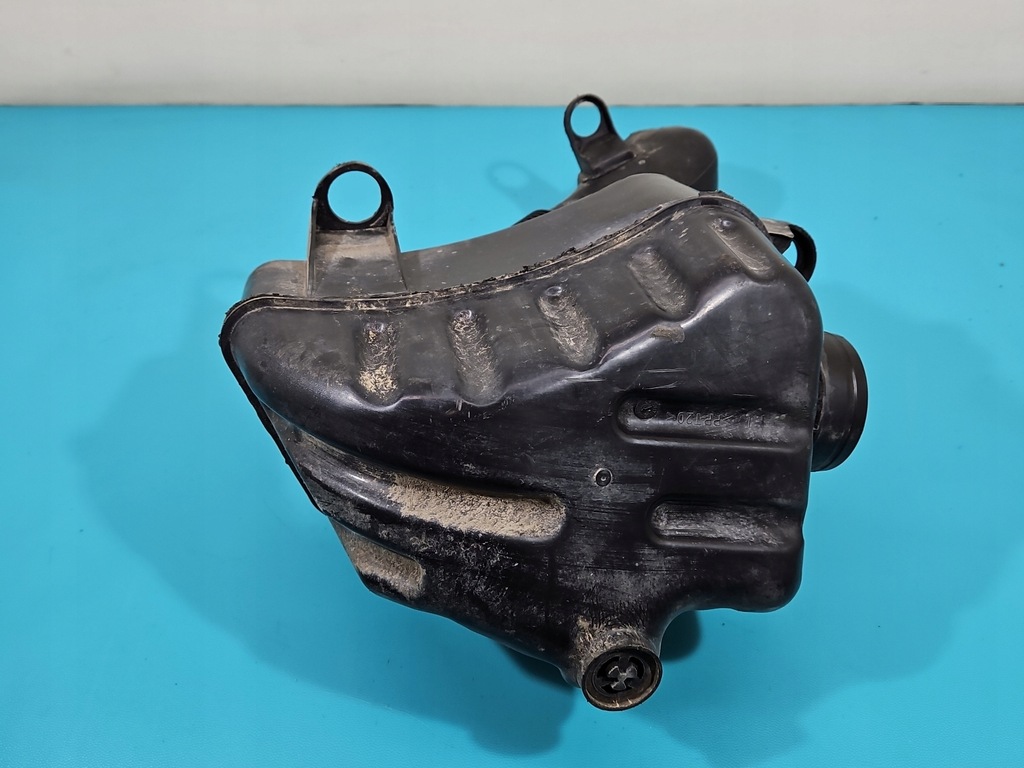 фото №7, Резонатор воздуха audi a3 8p 1k0129622c 1.6 sr