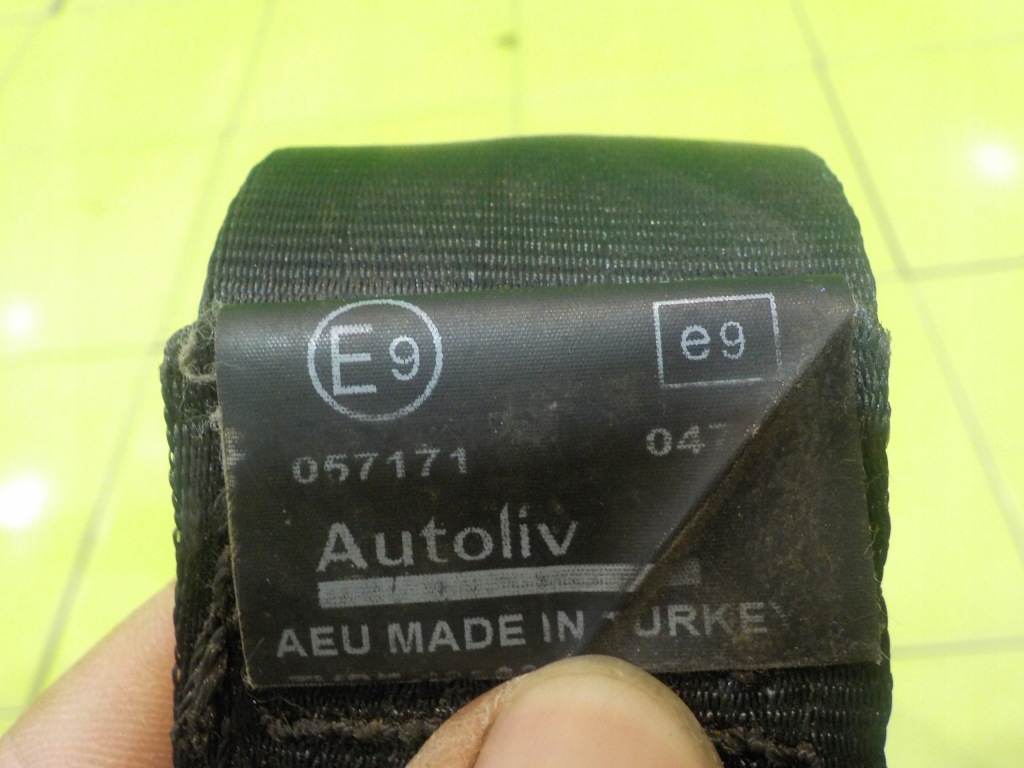 Opel combo d 16r l1h1 ремінь безпеки правий перед Недорого