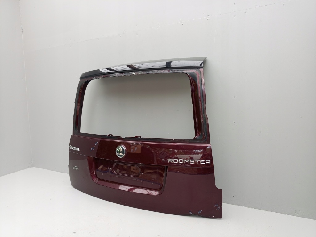 Skoda roomster 2010- рестайлинг  крышка багажника багажника задняя задняя = Оригинал