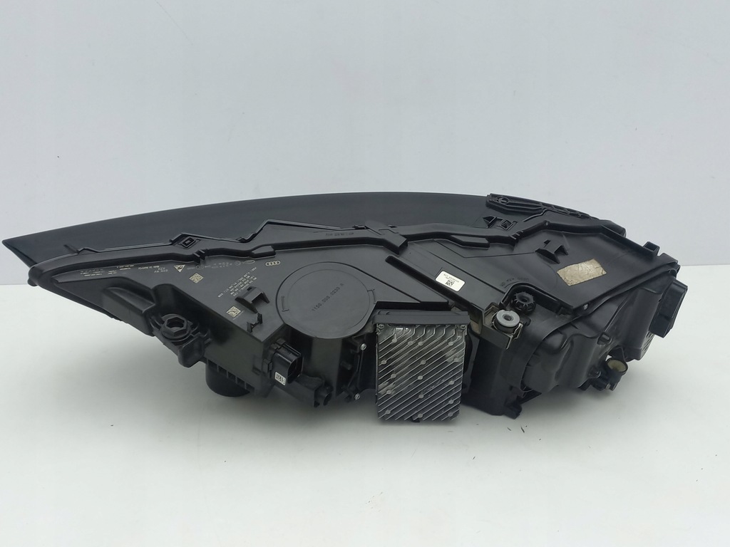 фото №10, Audi q7 sq7 4m lift лампа передня full led matrix 19-24