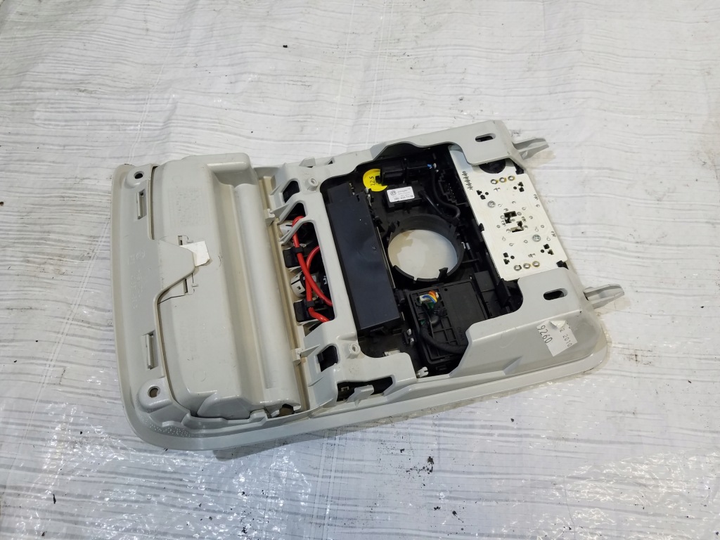 фото №3, Лампа потолочный vw scirocco