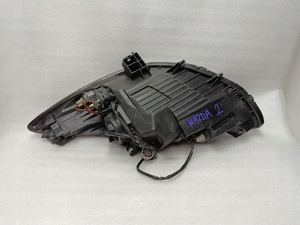 фото №9, Фара лампа правый перед передняя mazda 2 ii k2442dr6151030