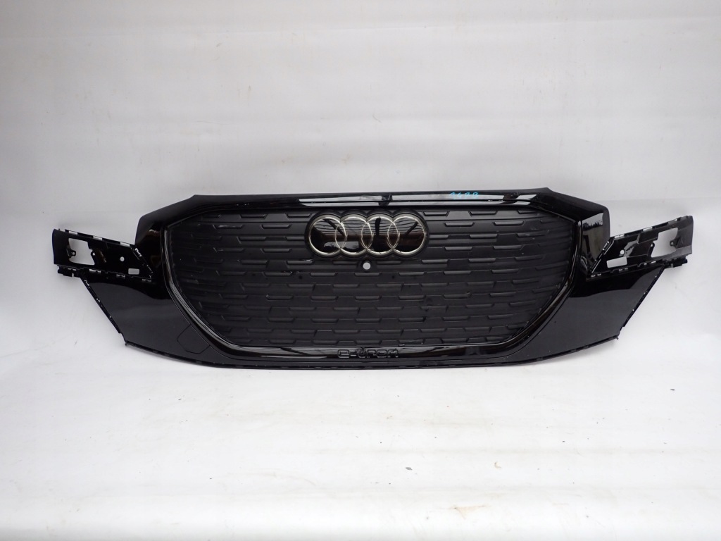 фото №1, Audi q4 e-tron 21- решётка радиатора решётка радиатора радиатора