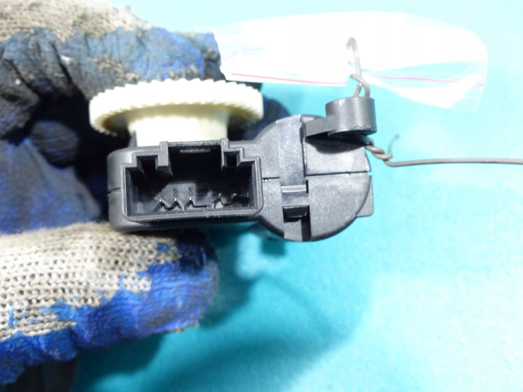 Моторчик обдув 0132801355 mini r50 europa Доставка