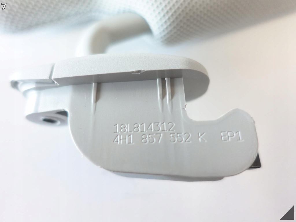 фото №8, Audi a8 s8 4h0 d4 lift 09-17 защита солнцезащитная правая перед