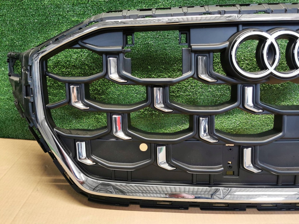 фото №7, Audi q8 sq8 4m8 lift 24- решётка радиатора новый решётка радиатора значок хром 4m8853651bs bdb