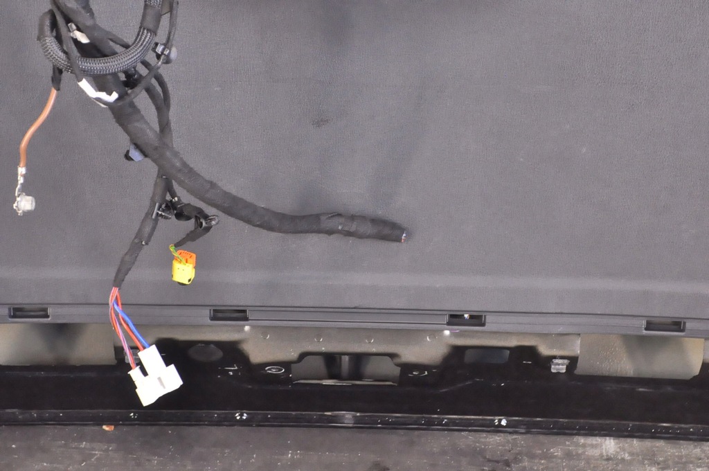 фото №12, Mercedes eqb x243 крышка багажника багажника задняя задняя 24r