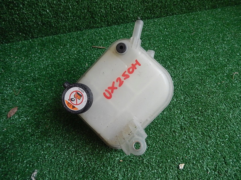 фото №1, Бак расширительный lexus ux 250h