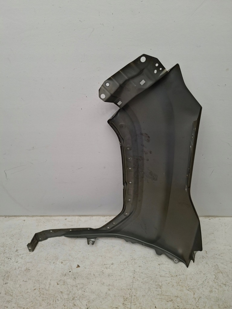 Крыло передний перед правая  subaru forester v рестайлинг  2022- Цена