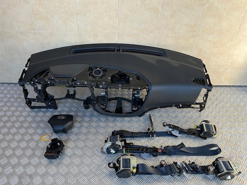 фото №1, Панель приладів консоль подушка безпеки hyundai tucson ii