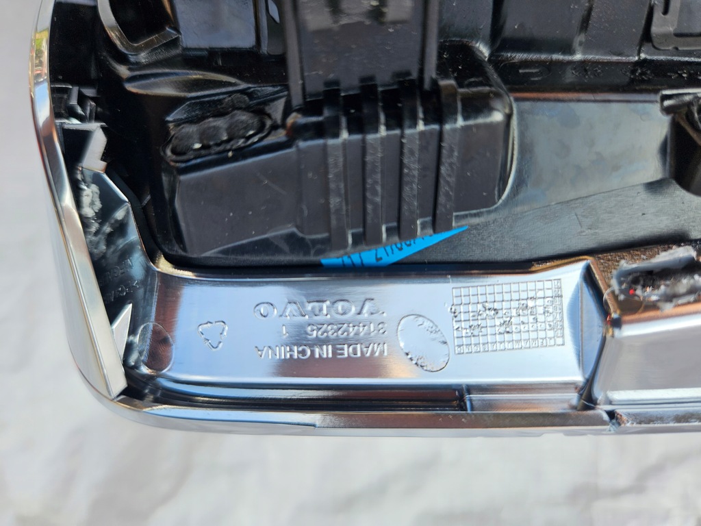 фото №7, Volvo xc60 17- dekor молдинг консолі nowa oryg 31442256