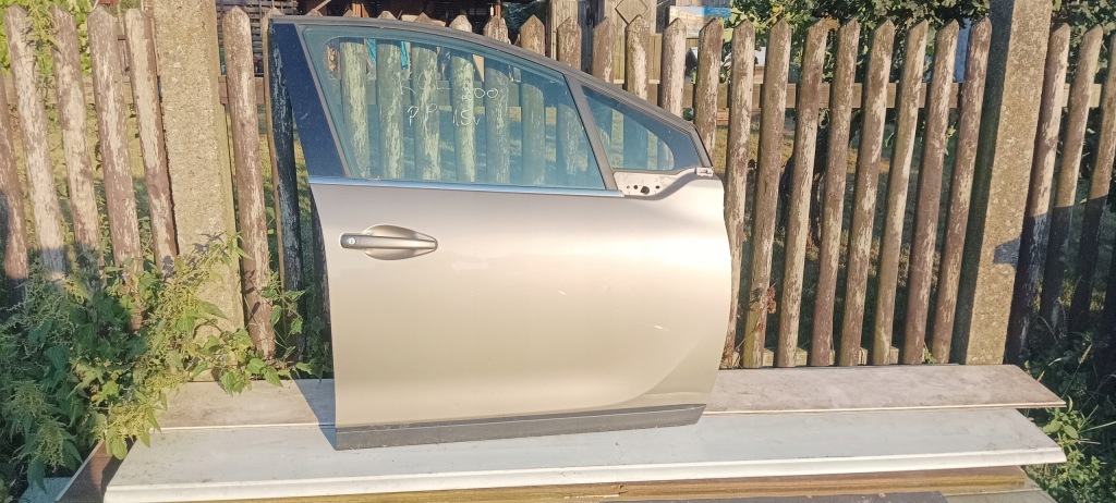 фото №1, Дверь правый перед peugeot 2008 kcl