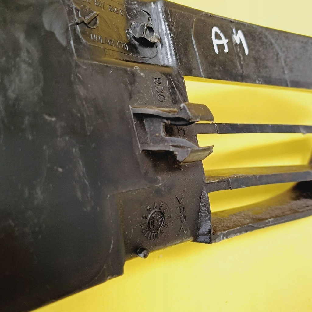 фото №8, Решётка бампера перед audi a4 s4 b5 8d 8d0807346g nr6