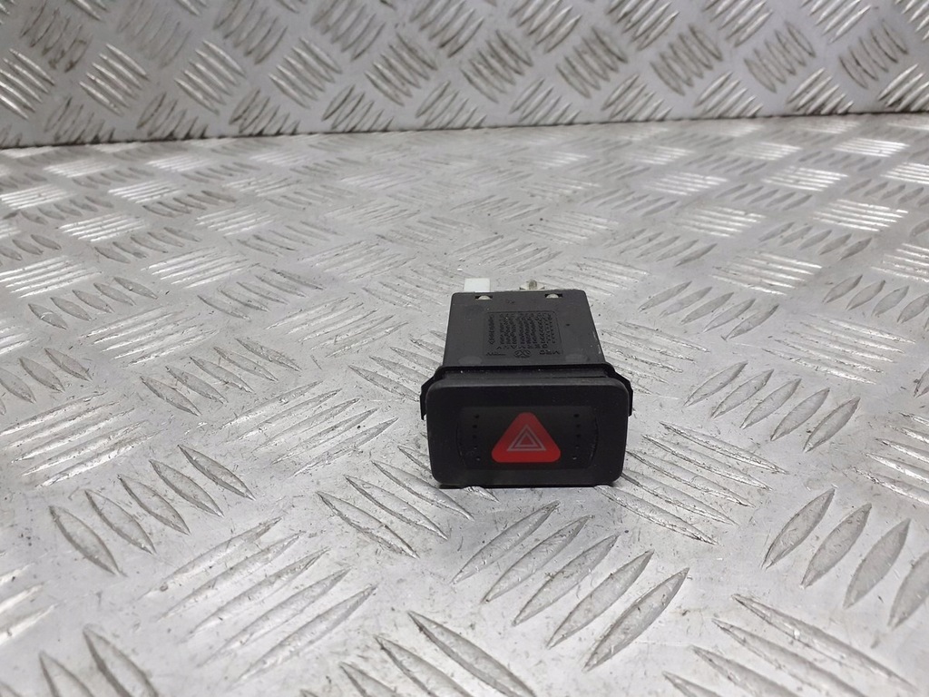 фото №1, Перемикач світла аварійних vw bora