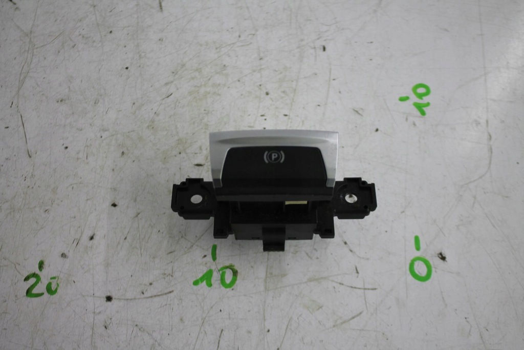 фото №1, Переключатель кнопка ручного peugeot 308 ii t9