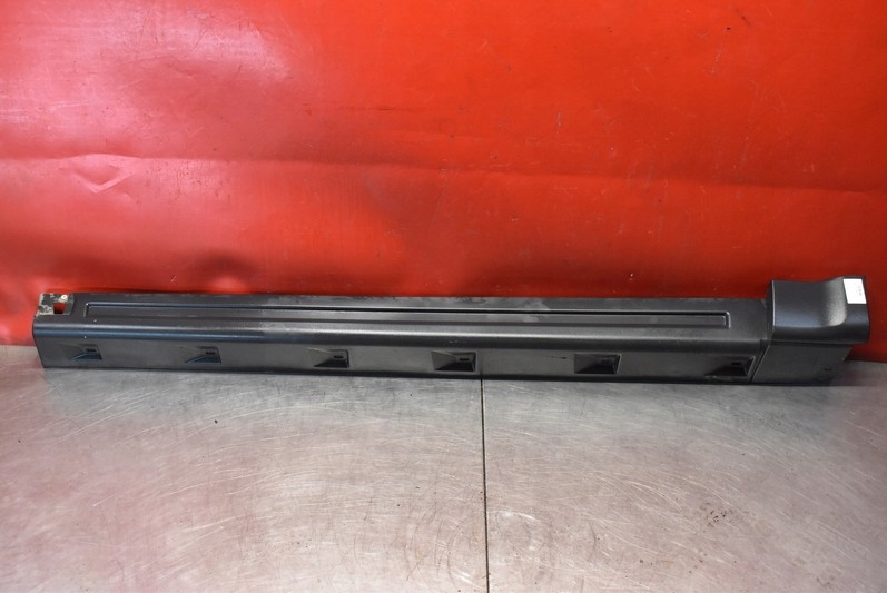 фото №1, Накладка поріг права czarna dgp000241 land rover range rover sport i l320