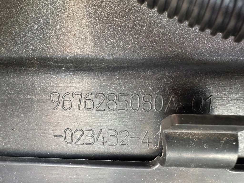 Купить Бампер citroen c4 ii 2014 оригинал kompletny