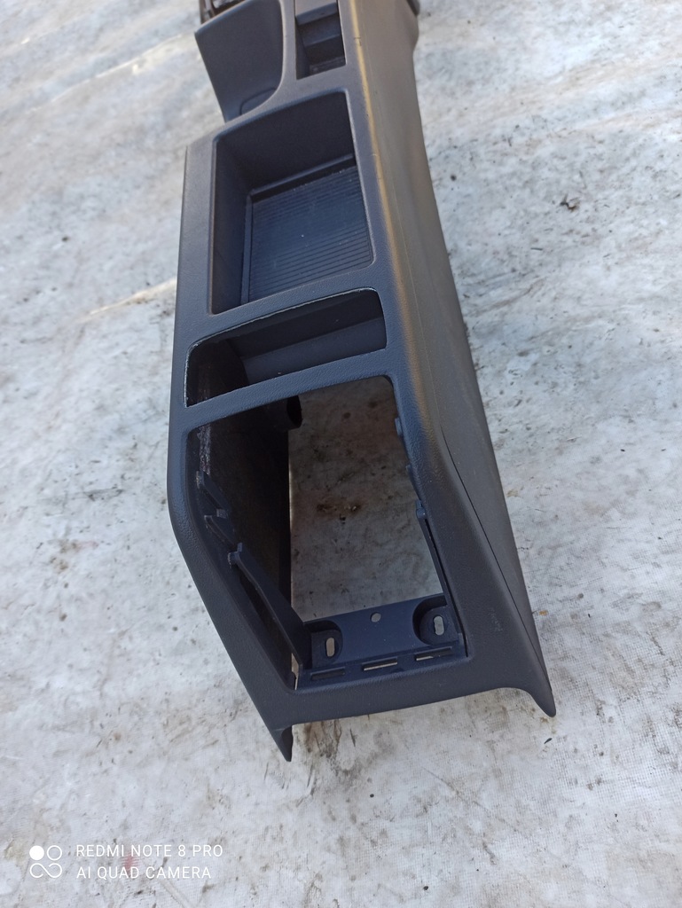 фото №8, Туннель средний granatowy audi a3 8p 8p1863244