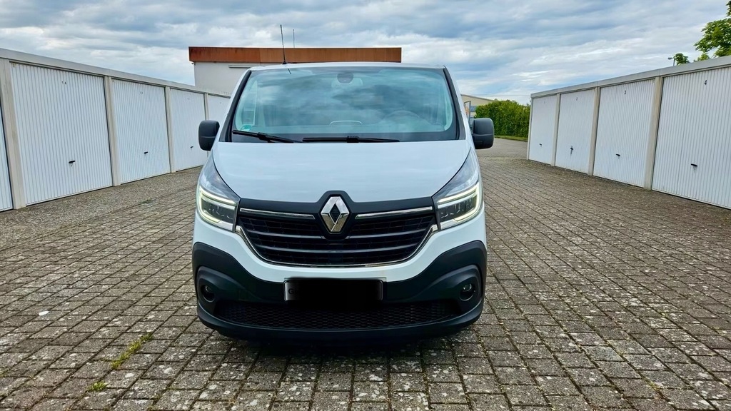 фото №1, Капот бампер перед kompletny renault trafic lift led w цвет!!