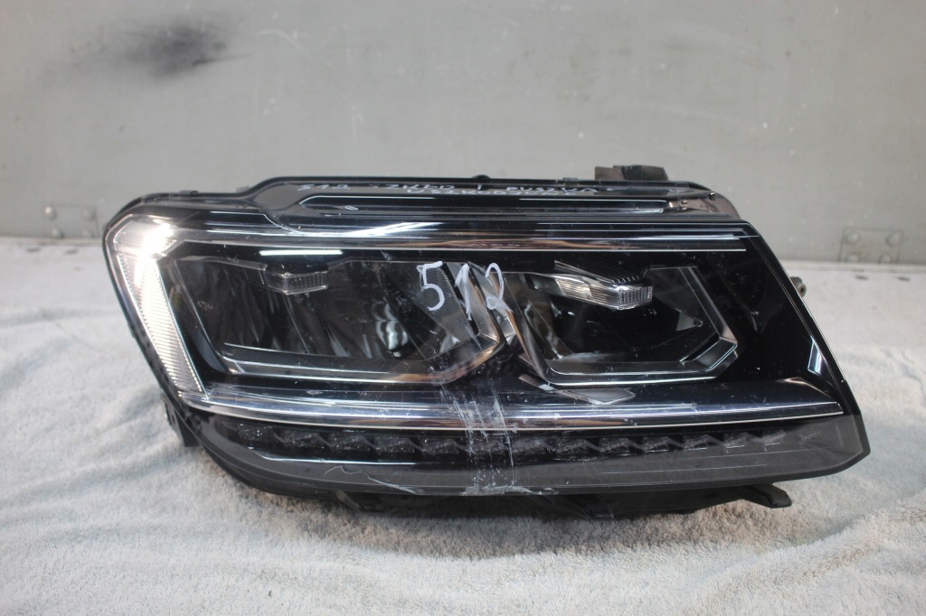 фото №1, Лампа правая перед full led volkswagen vw tiguan ii 2 5nb941036e