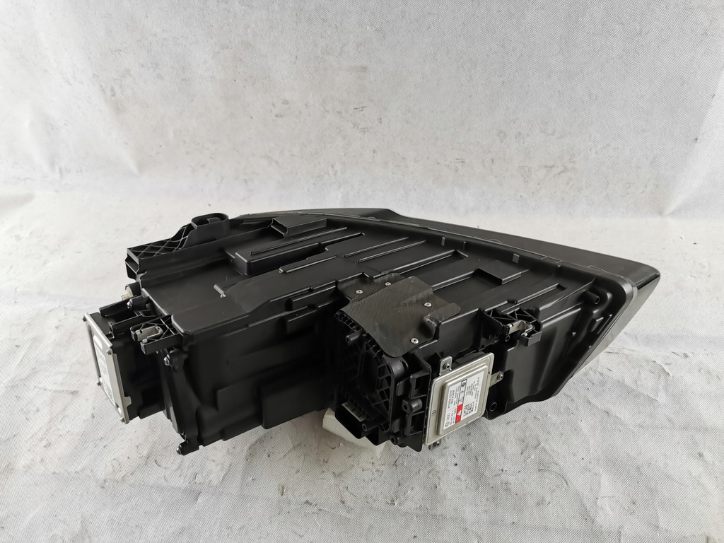 фото №7, Audi a8 d4 lift ксенон правий 4h0941006 лампа