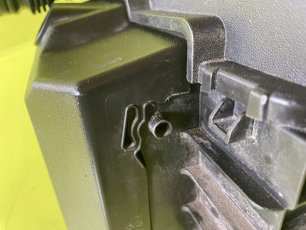 фото №5, Корпус основа акумулятор 165556458r renault scenic iv 19r