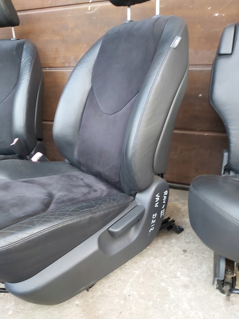 фото №7, Toyota rav4 iii сидіння перед задня шкіра alcantara перехідник van заднє сидіння ремені