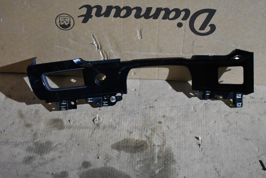 фото №1, Молдинг декор консоли porsche taycan 1