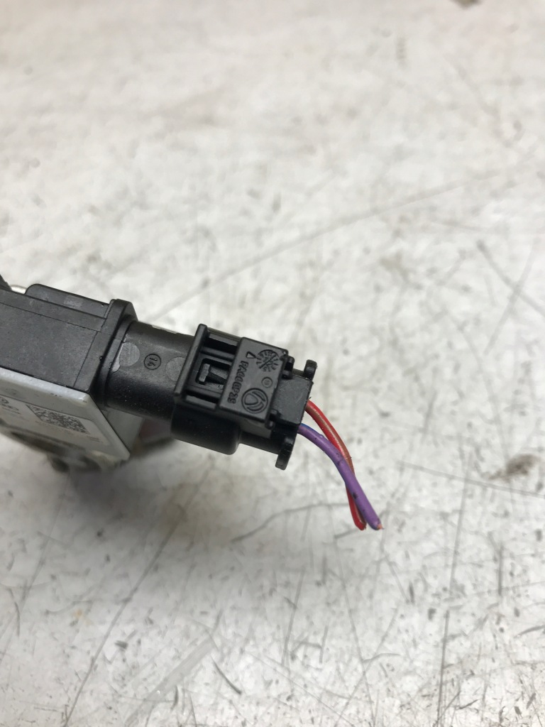 Клемма минусовая audi a5 рестайлинг  8t0915181 в Украине