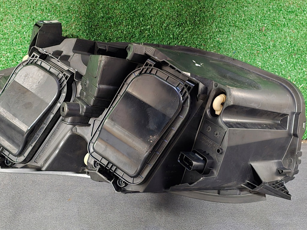 фото №10, Лампа левая правая перед citroen jumpy iii vivaro iii