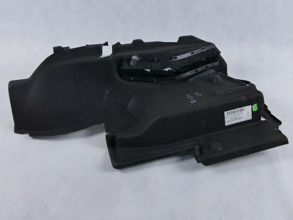 фото №3, Mercedes slk r171 обшивка багажника левый задняя обивка