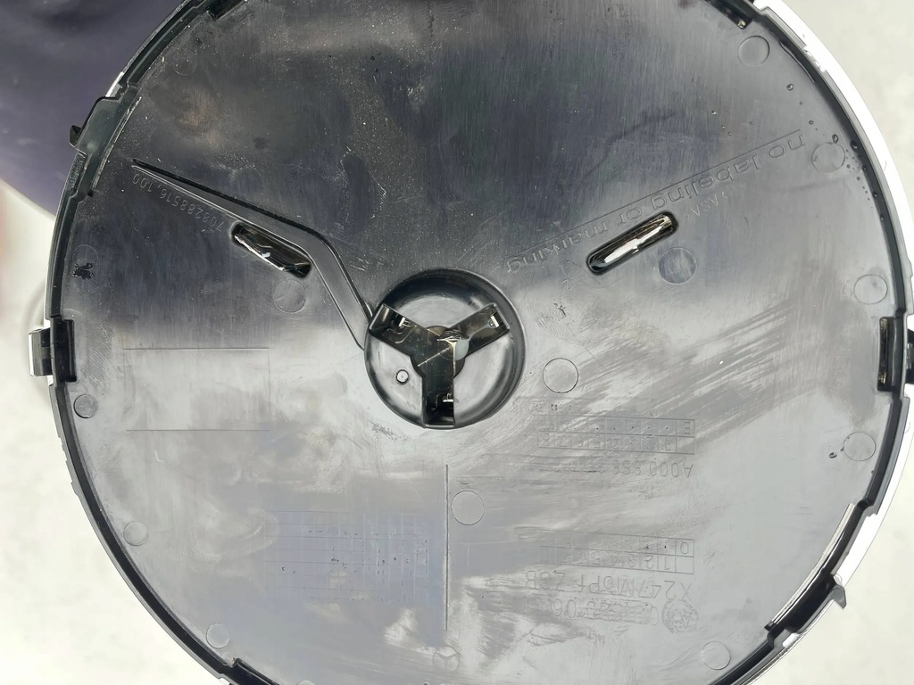 фото №10, Значок емблема mercedes glb x247 w247 a0008883500 a0008800600 решітка радіатора