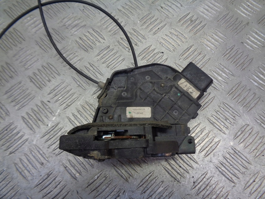 фото №2, Замок дверь правый задняя задний mazda 3 bk