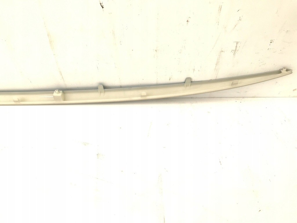 фото №8, Молдинг бампера задня kia optima kombi hybrid ii 18